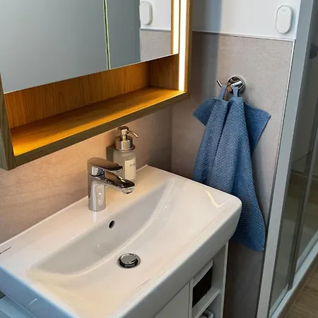 Neu Stayindresden-de Villenblick Mit Kingsize-bett Apartamento