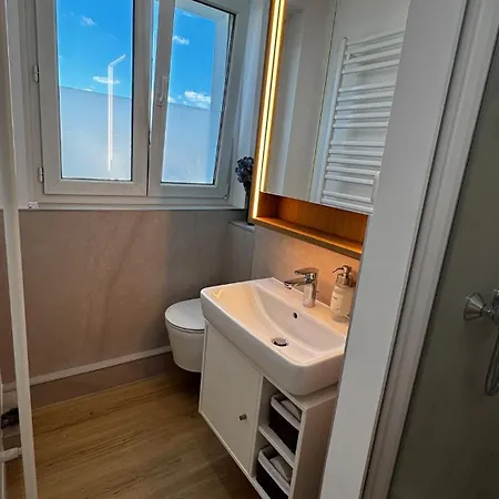Neu Stayindresden-de Villenblick Mit Kingsize-bett Apartamento