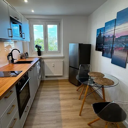 Neu Stayindresden-de Villenblick Mit Kingsize-bett Apartamento *